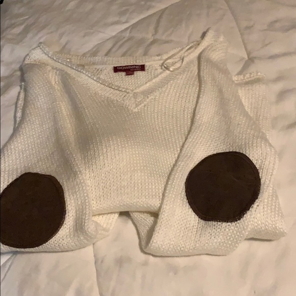 Sweater - Picture 2 of 2